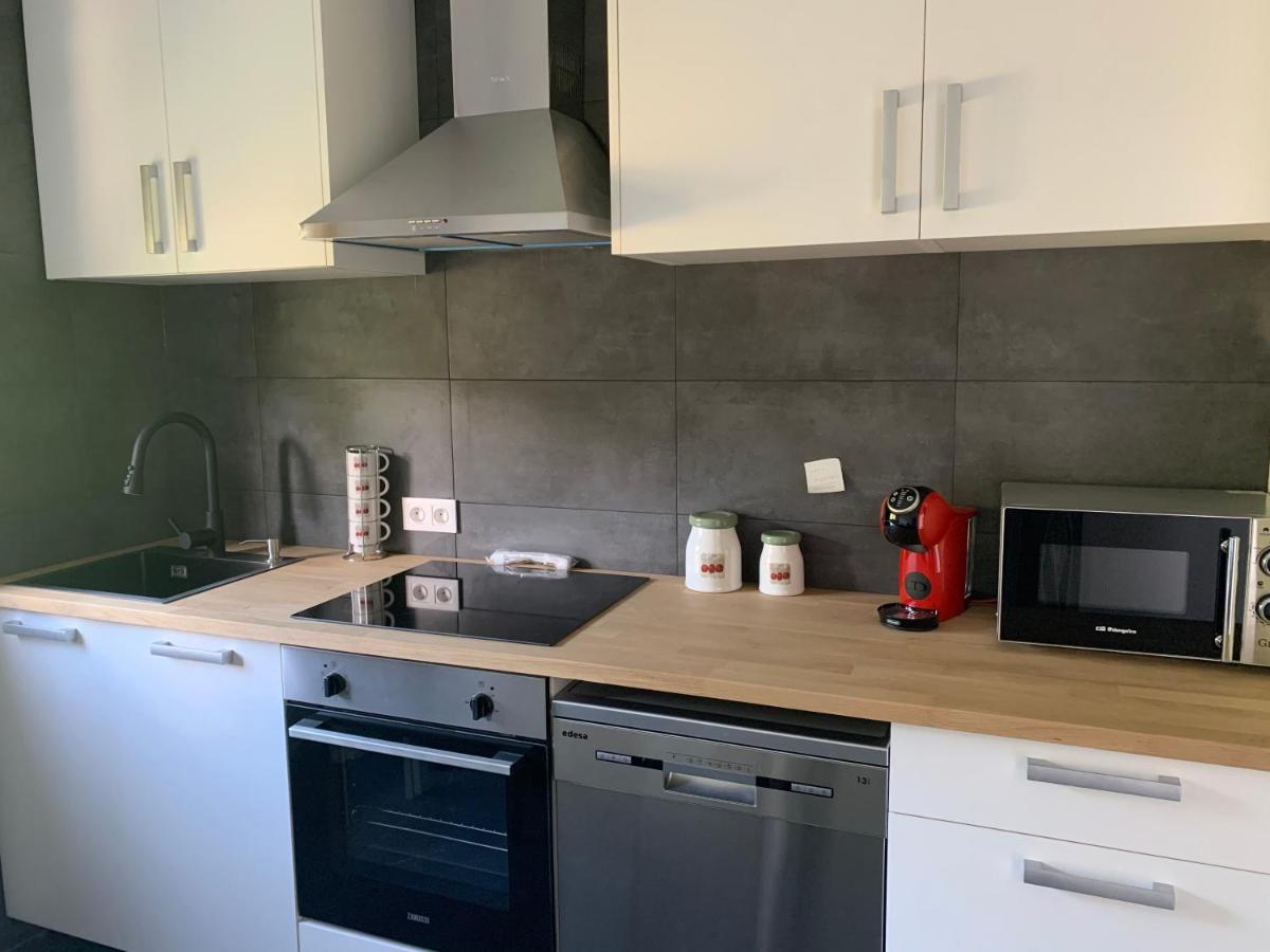 OrtonoA Casa Vermella Con Jardin A 10 Minutos De Santiago De Compostelaアパートメント エクステリア 写真
