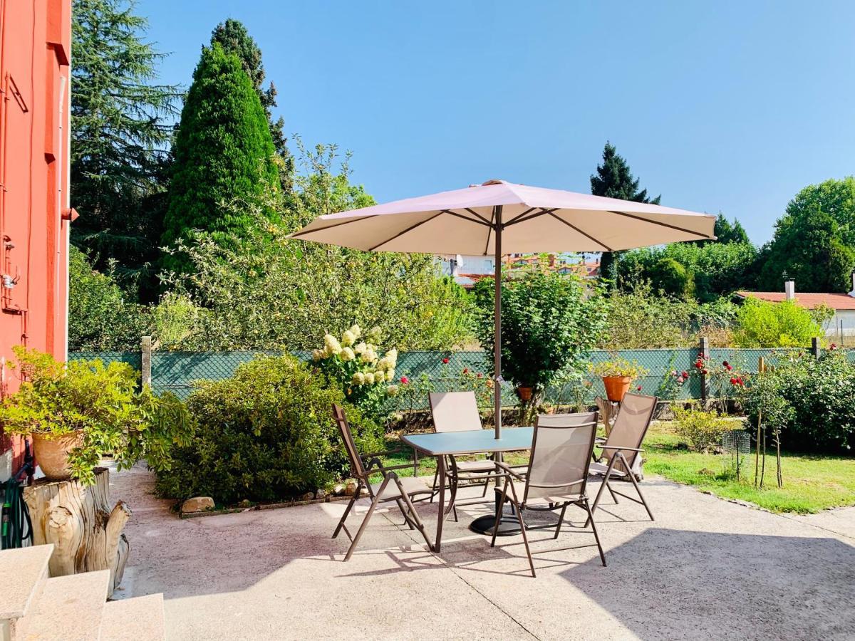 OrtonoA Casa Vermella Con Jardin A 10 Minutos De Santiago De Compostelaアパートメント エクステリア 写真